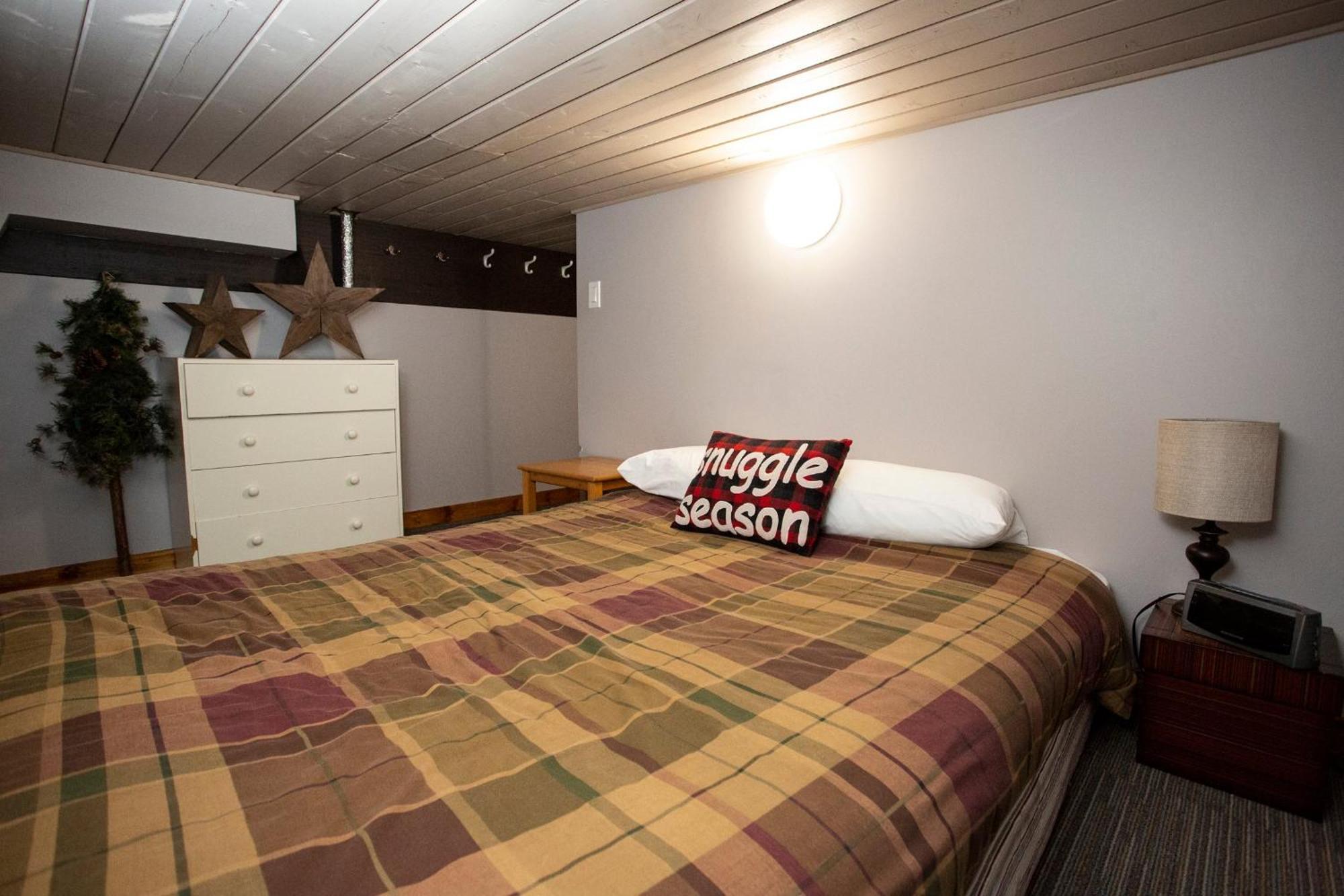 The Pinnacles Suites & Townhomes Силвер-Стар Экстерьер фото