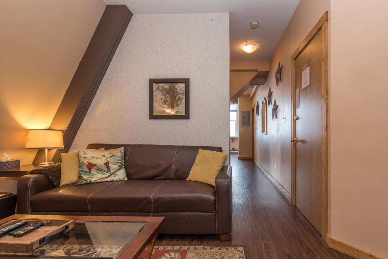 The Pinnacles Suites & Townhomes Силвер-Стар Экстерьер фото